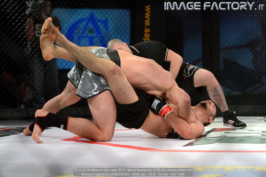 2013-05-04 Milano in the cage 2013 - Mixed Martial Arts 0295 Elia Madau-Mattia Siri